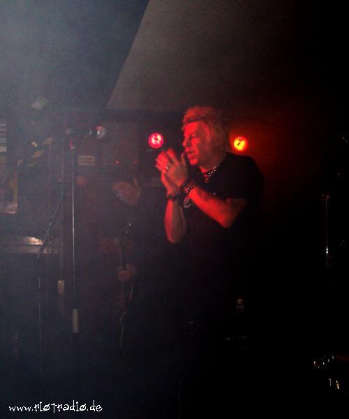 uksubs_20060215-23:08:42-0014.JPG.jpg